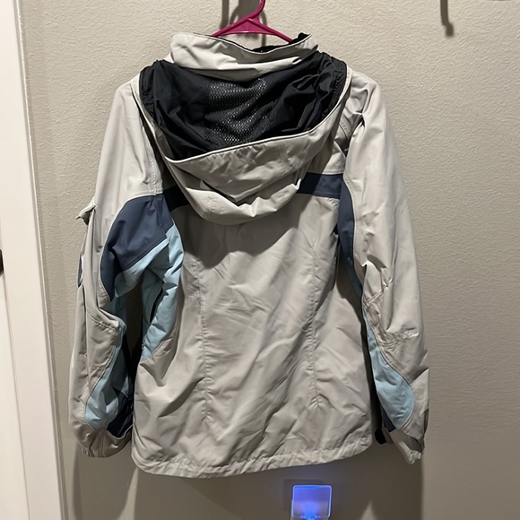 Columbia Convert Outlast winter coat.  Womens M - Picture 2 of 5